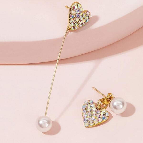 

Rhinestone Engraved Heart Decor Mismatched Earrings 1pair, Multicolor