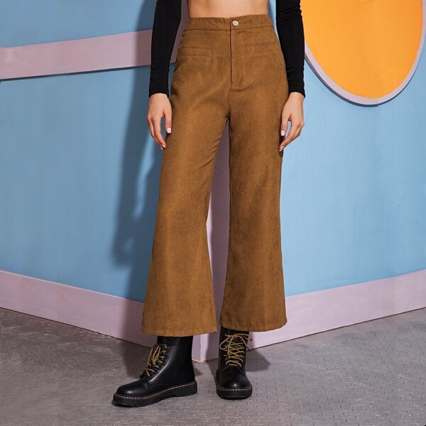 

Pocket Side Flare Leg Suede Pants