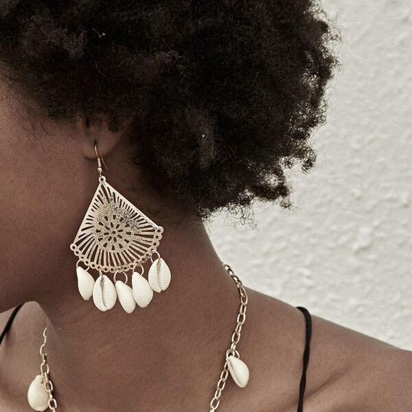 

Hollow Out Flower Decor Shell Drop Earrings 1pair