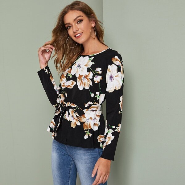 

Botanical Print Self Belted Top, Black