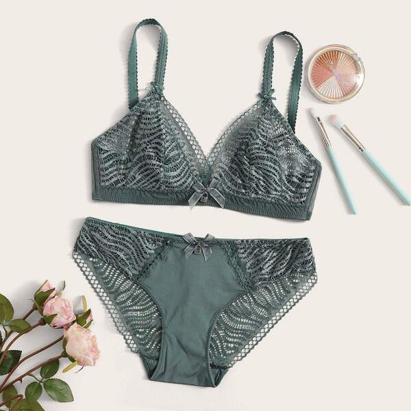 

Hollow Out Lace Lingerie Set, Green