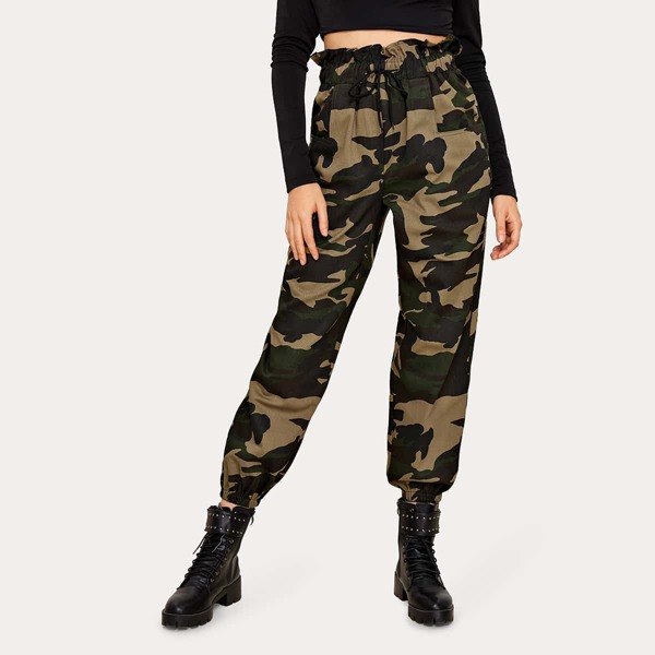 

Camo Print Drawstring Paperbag Waist Carrot Pants, Multicolor