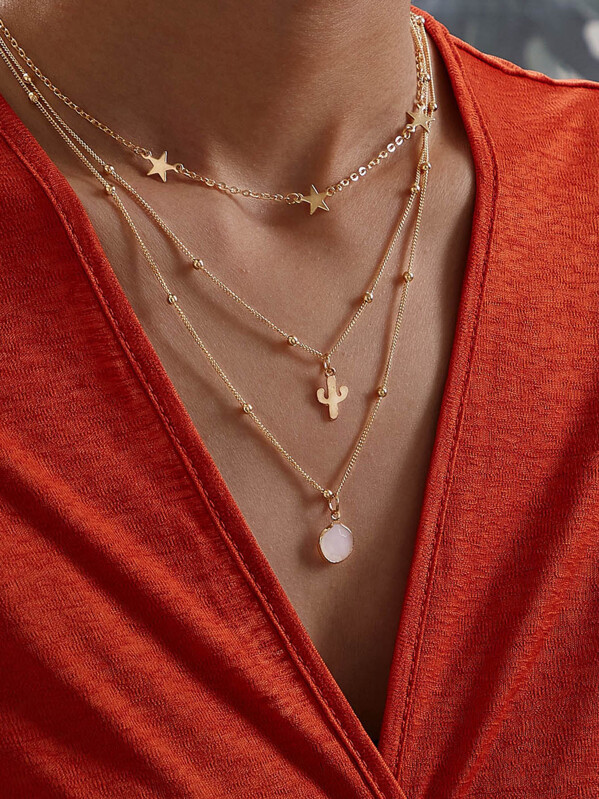 

Cactus & Star Charm Layered Necklace 1pc, Gold