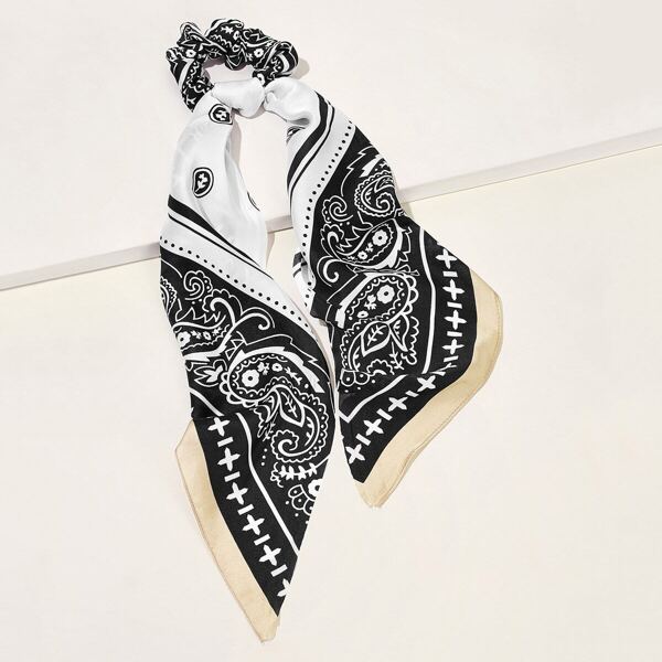 

Paisley Pattern Scrunchie Scarf
