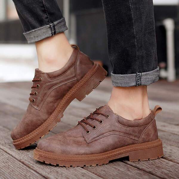 

Men Lace-up Front Formal Shoes