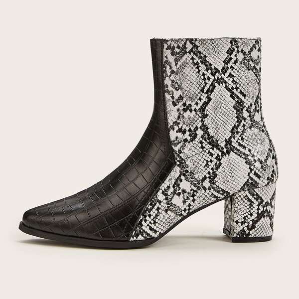 

Point Toe Animal Scarf Print Chunky Boots