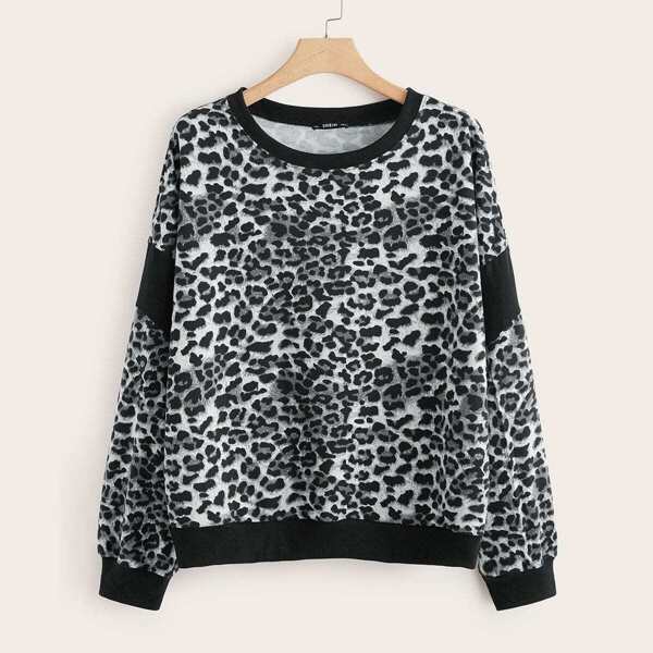 

Plus Leopard Print Pullover, Black and white