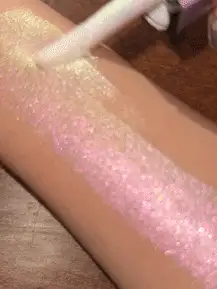 SHEGLAM Chroma-Glow Bloom 液態打亮-Stardust 品牌美妝化妝品 適合女士與女孩 - Stardust - 查看 2