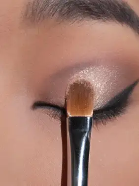 SHEGLAM Moonside Highlighter-Divine Dream 粉狀高光粉 閃光持久亮白不結塊高光粉 高光粉 品牌 美容 化妝 化妝品 適合女性與女孩 完美搭配冬季春季 Y2K 時尚 流行 生日禮物 假期 派對準備就緒 最佳顏色 - Divine Dream - 查看 2