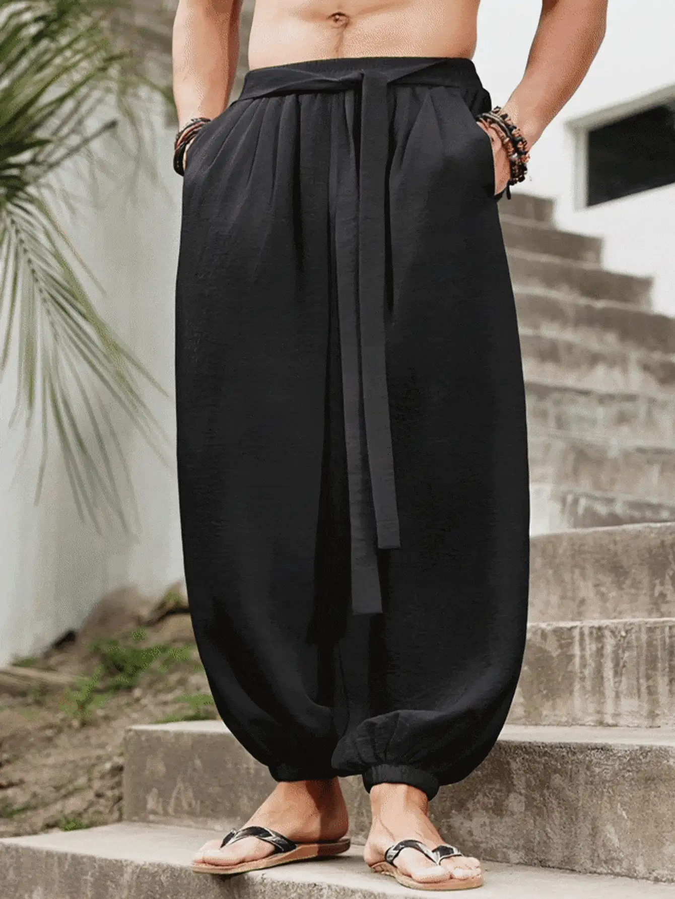 Manfinity RSRT Men's Wide Leg Loose Casual Pants, Bohemian Nepal Retro Style Trousers Harem Pants Japanese Pants Black Baggy Pants Balloon Pants Boho Pants, Fall - Black - View 2