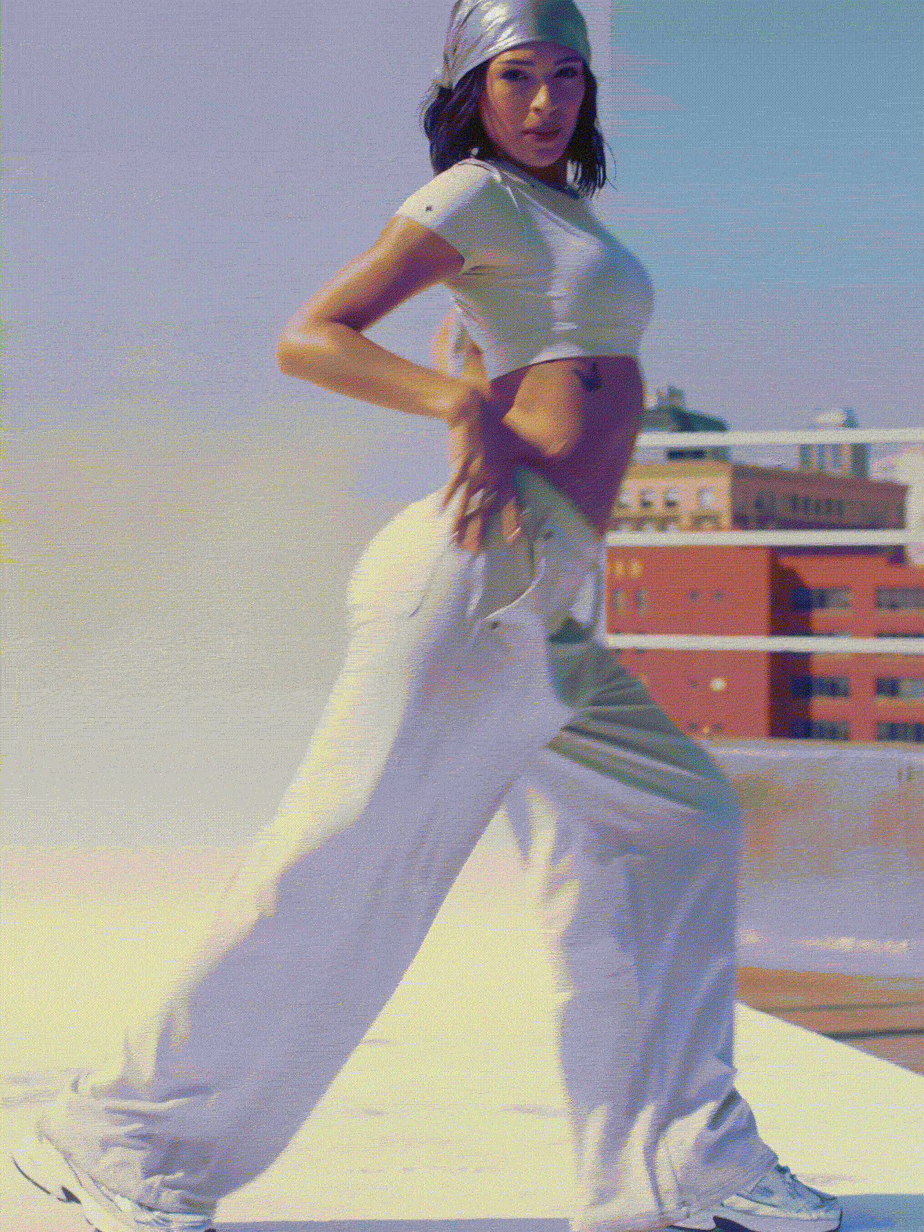 GLOWMODE Move And Grove 柔软光滑反光口袋抽绳腰部光滑超大宽松阔腿运动裤舞蹈日常休闲装 - 淺灰色 - 查看 2