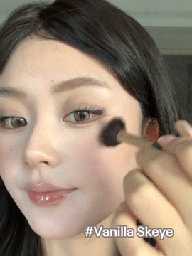 SHEGLAM 宇宙水晶慕斯螢光筆-Pinky Promise 螢光筆 粉末閃光 持久亮白 不結塊 粉紅色螢光筆 螢光筆 品牌 美容 化妝 化妝品 適合女性與女孩 完美搭配冬季 Y2K 時尚 流行 生日禮物 假期 派對準備就緒 最佳顏色 - Pinky Promise - 查看 2