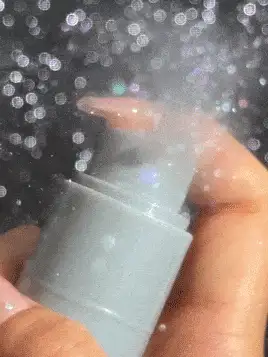 SHEGLAM HAIR Disco Twist 头发和身体闪光喷雾-Dance Queen 生日 禮物 假期 粉紅色的 氛圍 化妝品 旅行 學校 節慶 玫瑰 展示 女孩 魅力 護髮 母親節 想要 時尚 銳舞派對 - 舞蹈皇后 - 查看 3