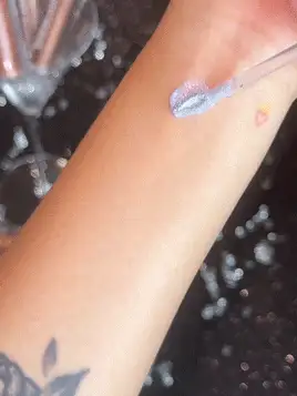 SHEGLAM Airglow 眼彩液-Sugar High 品牌 美容 化妝 化妝品 適合女性與女孩 完美搭配夏季春季 Y2K 時尚 流行 生日 母親節禮物 假期 派對準備就緒 最佳顏色 - Sugar High - 查看 3