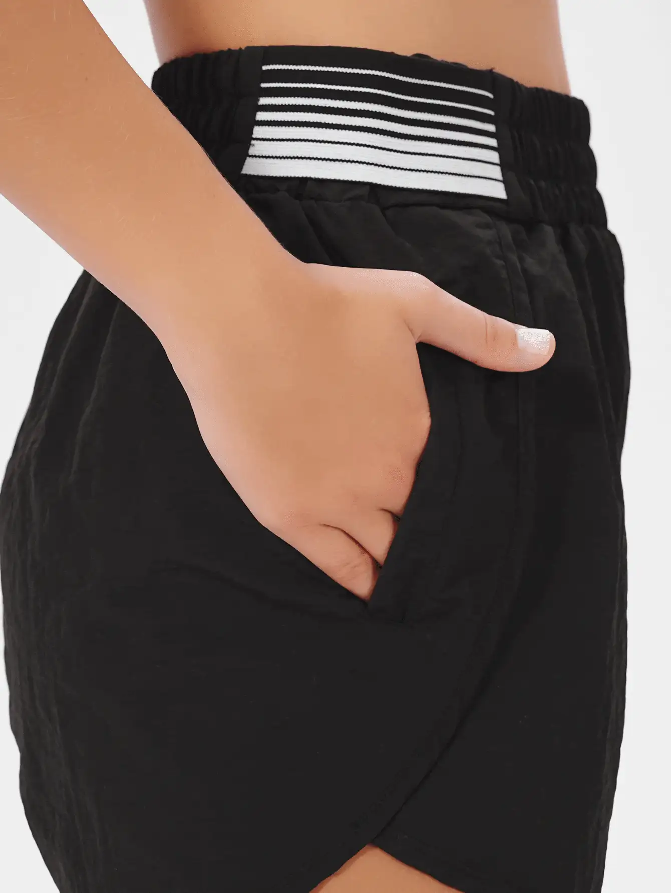 Eassivo Eassivo 全新多功能户外跑步健身瑜伽运动短裤 - 黑色 - 查看 6