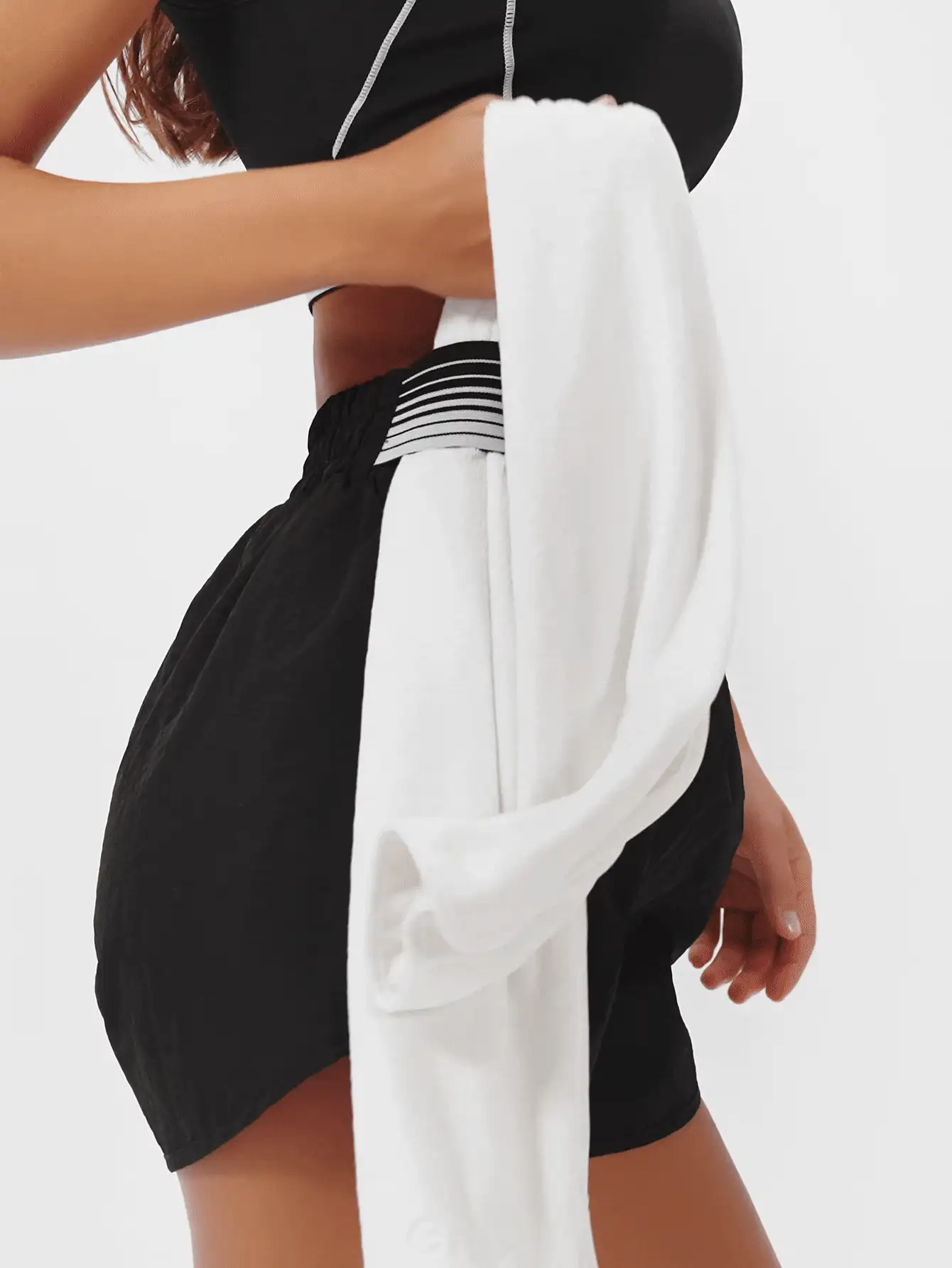 Eassivo Eassivo 全新多功能户外跑步健身瑜伽运动短裤 - 黑色 - 查看 5