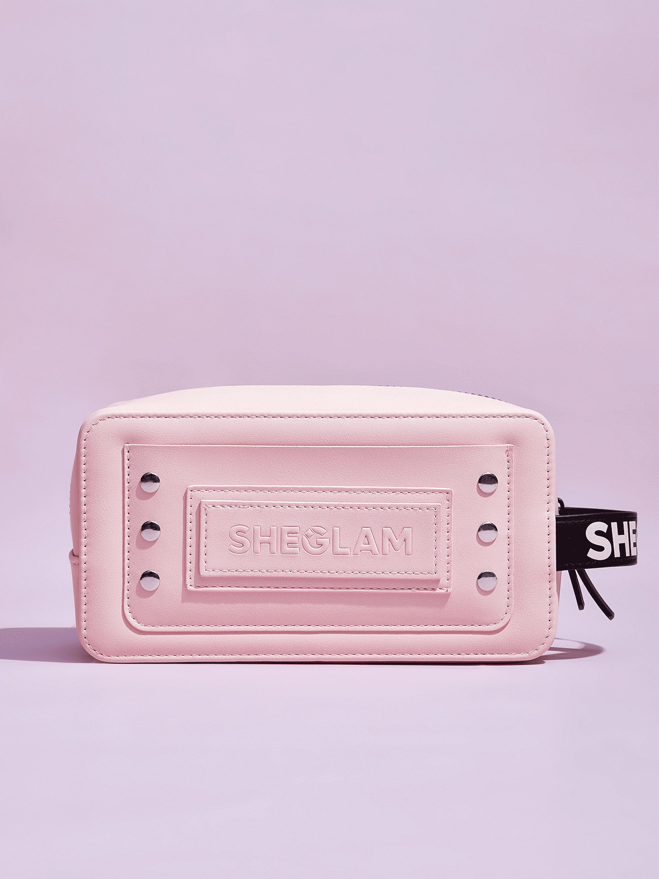 SHEGLAM Glow & Go 化妝包 可愛粉紅大號便攜式旅行化妝包收納包 旅行化妝包必備品 品牌 美容 化妝 化妝品 適合女性與女孩 完美搭配夏季春季 Y2K 時尚 流行 生日 母親節禮物 假期 派對準備就緒 最佳顏色 - 粉色 - 查看 2