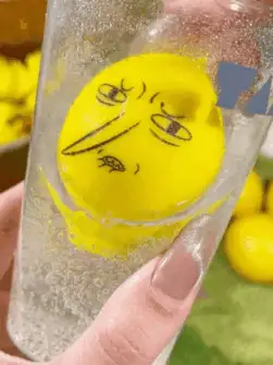 Adventure Time | SHEGLAM Lemongrab Sponge - Yellow-Round - View 2