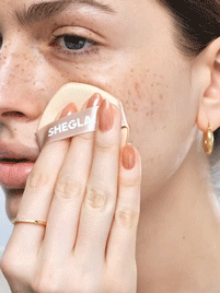 SHEGLAM Lock & Go Long-Lasting Cushion Foundation-Buttercream Brand Beauty Makeup Face Paint Cosmetic For Women Girls Perfect For Winter Spring Ideal For Y2K Fancy Fashion Suitable For Birthday Valentine'S Day Gift Rave Party Ready Best Color - Buttercream - View 2