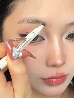 SHEGLAM Matita Per Sopracciglia Liquida Feather Better-Blonde Penna Per Sopracciglia A Lunga Durata, Anti-Sbavature, Impermeabile, Sopracciglia Più Folte Naturali, Trucco Per Sopracciglia, , Regali Di Natale E Invernali, Sopracciglia Marchio Bellezza Trucco Cosmetico Per Donne Ragazze Perfetto Per Inverno Ideale Per Y2K Elegante Moda Adatto Per Compleanno Regalo Festa Pronto Migliore Colore