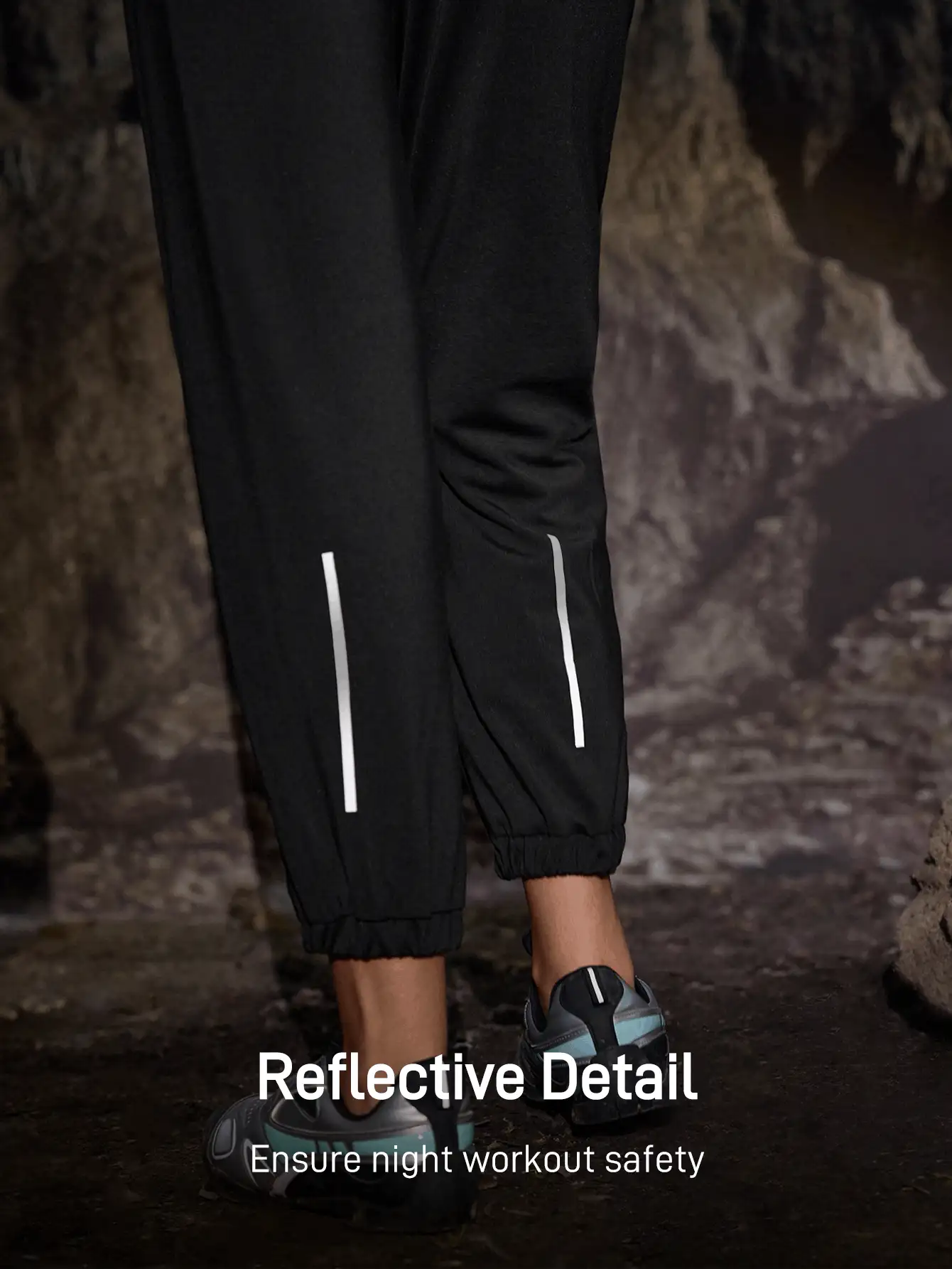 In My Nature Letter Graphic Warm Fleece Outdoor Pants - Black - View 5