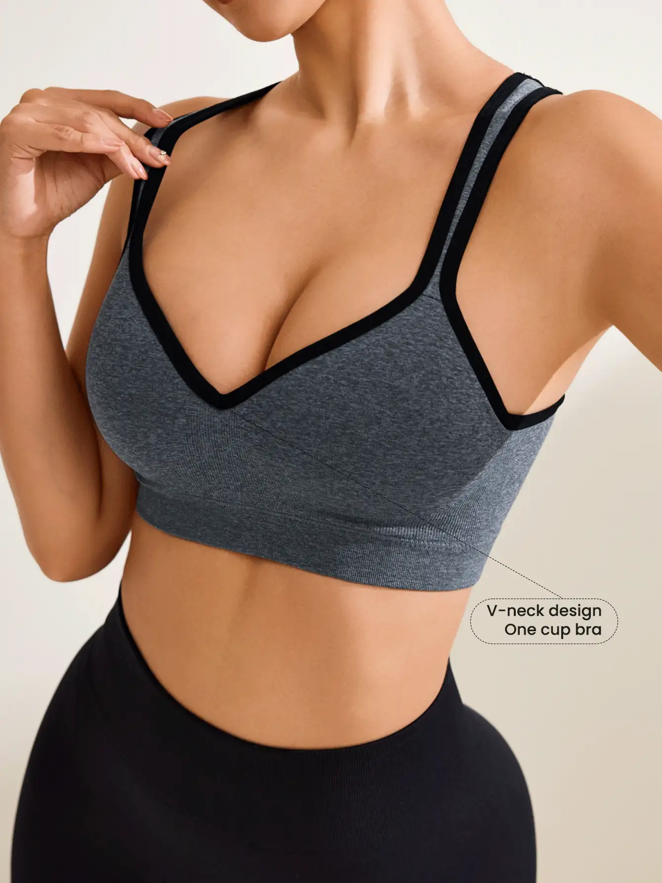 Solea Cove Bra Olahraga Wanita Tanpa Jahitan Model Kamisol Satu Bagian - Grey - View 4