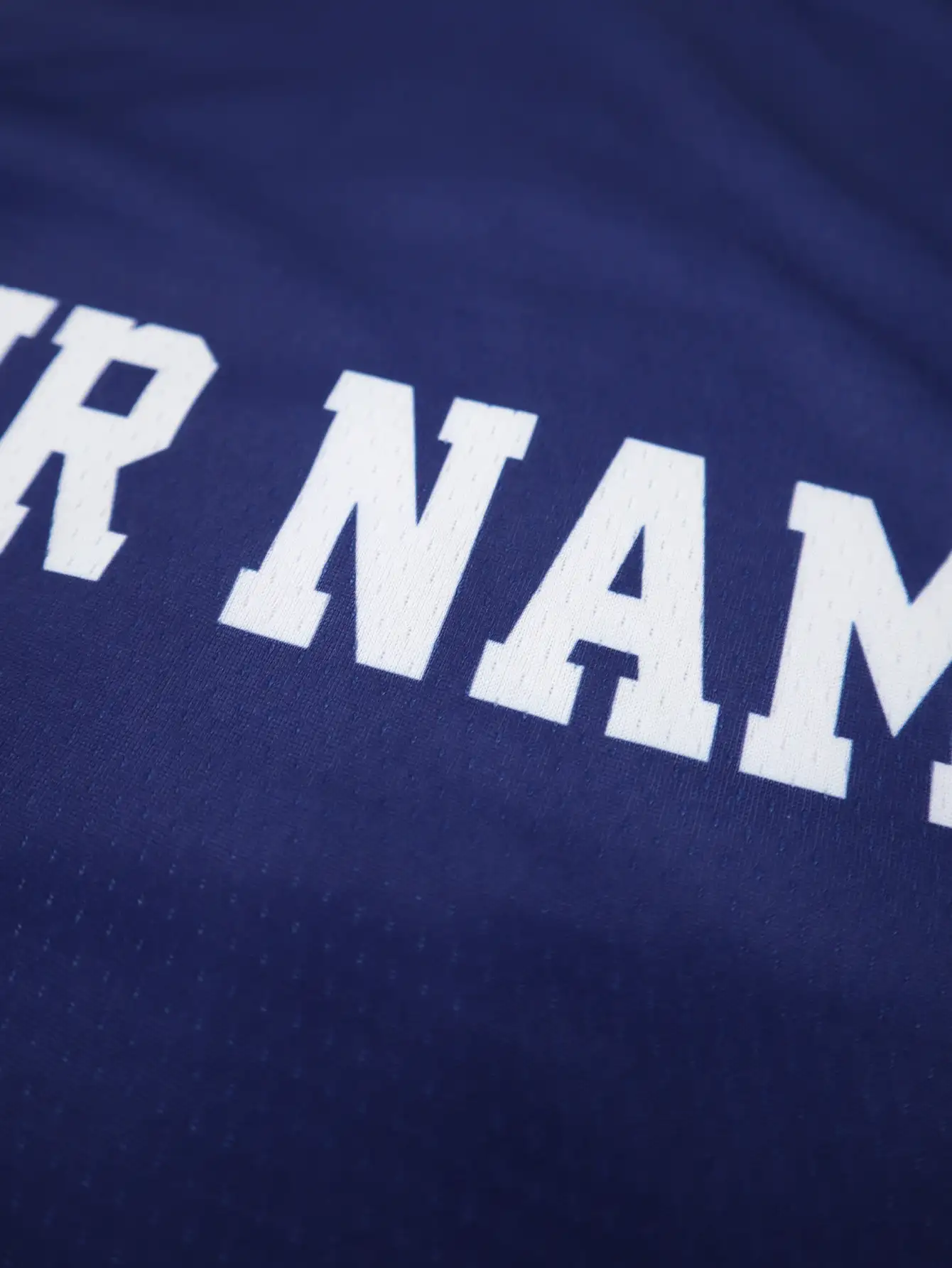 2025款男士运动队训练V领足球服，透气速干，前后均可印制姓名、号码和队徽，适合休闲、派对、夏季舒适穿着，也适合健身穿着。 - 彩色 - 查看 4