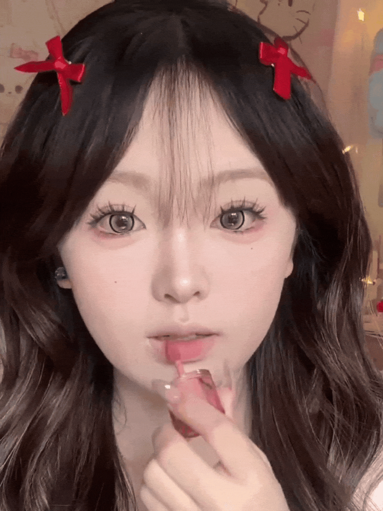 COLORKEY 丝绒柔滑唇彩，高显色持久配方，有助于减少唇纹，唇部彩妆及护肤，品牌美妆彩妆，面部彩绘化妆品，适合女性和女孩，春夏完美之选，Y2K 时尚潮流的理想之选，也适合 90 年代妆容，生日、母亲节礼物，派对必备，最佳颜色 - M03 Mocha Rose - 查看 2