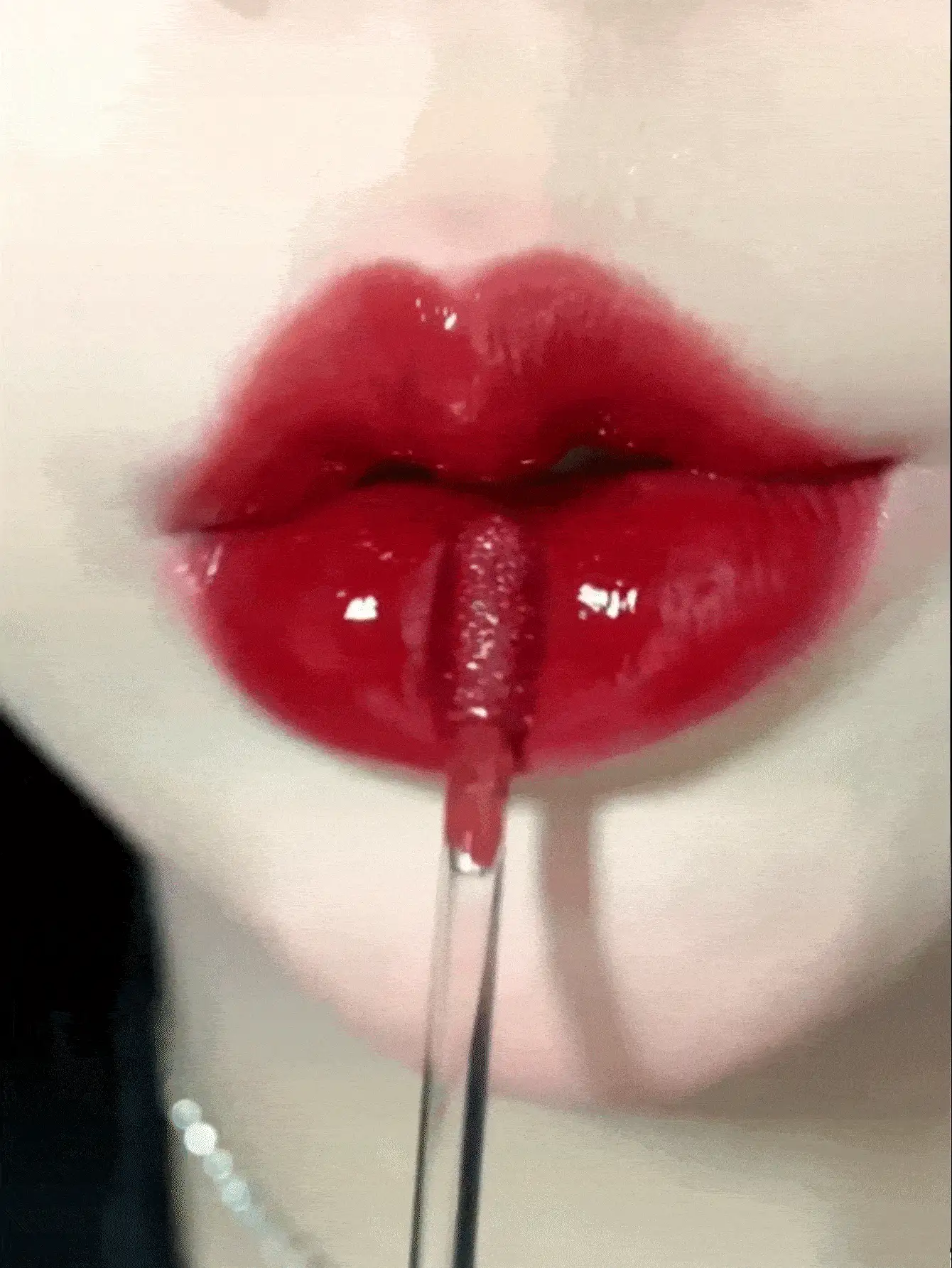 Son bóng COLORKEY Mirror Gloss Lip Tint, son bóng dưỡng ẩm, không bết dính, lâu trôi, nuôi dưỡng môi. Son môi dạng lỏng, son bóng siêu dưỡng ẩm, chăm sóc môi, tạo nên lớp trang điểm môi tinh tế, son môi, mỹ phẩm làm đầy môi, son môi, bộ son môi, thương hiệu làm đẹp, trang điểm mặt, mỹ phẩm dành cho phụ nữ và bé gái, hoàn hảo cho mùa xuân hè, lý tưởng cho phong cách Y2K, thời trang thập niên 90, phù hợp với trang điểm sinh nhật, quà tặng Ngày của Mẹ, tiệc tùng sôi động, màu sắc đẹp nhất. - R7O4 Gel táo ngon ngọt - Xem 3