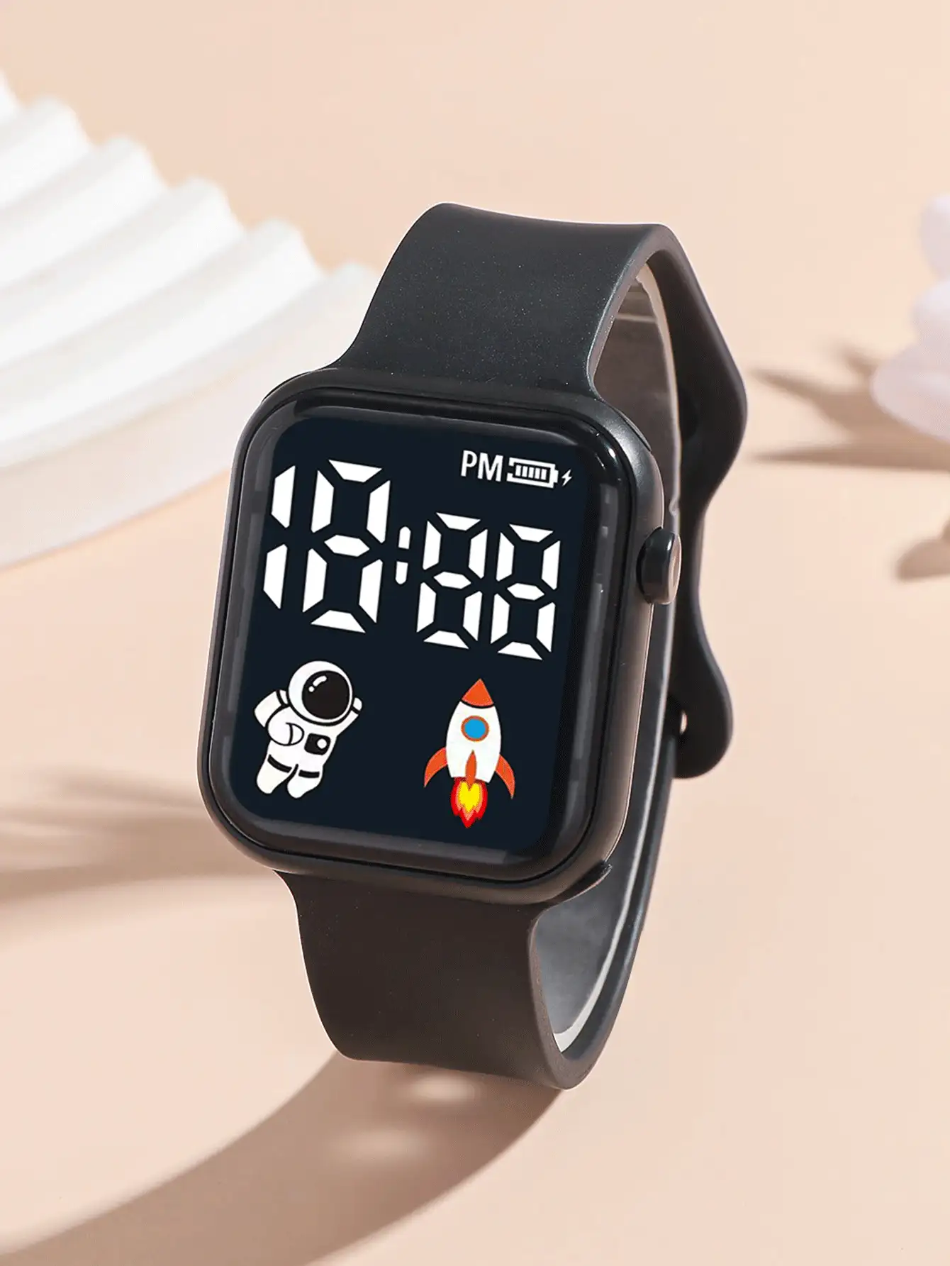 1pc Children/Student Fashionable Astronaut Design LED Electronic Watch With Date Display, Suitable For Everyday Use