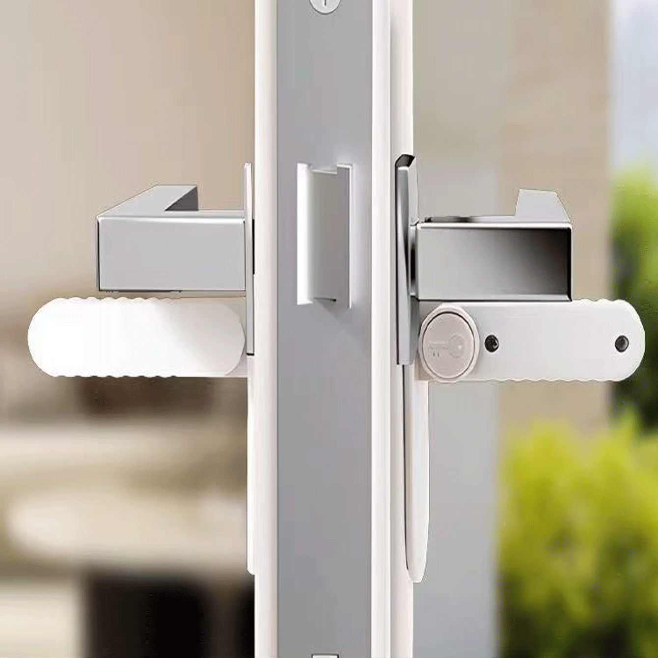 1/2/3/4-Piece Multi-Functional Door Lock: Protect Children And Pets, No Need To Drill Holes, Door Handle Lock Accessories, ABS Door Handle Anti-Squeeze Clip, Suitable For Home Decoration, Room Decoration, Bathroom, Office Decoration/Christmas - Multicolor - View 6