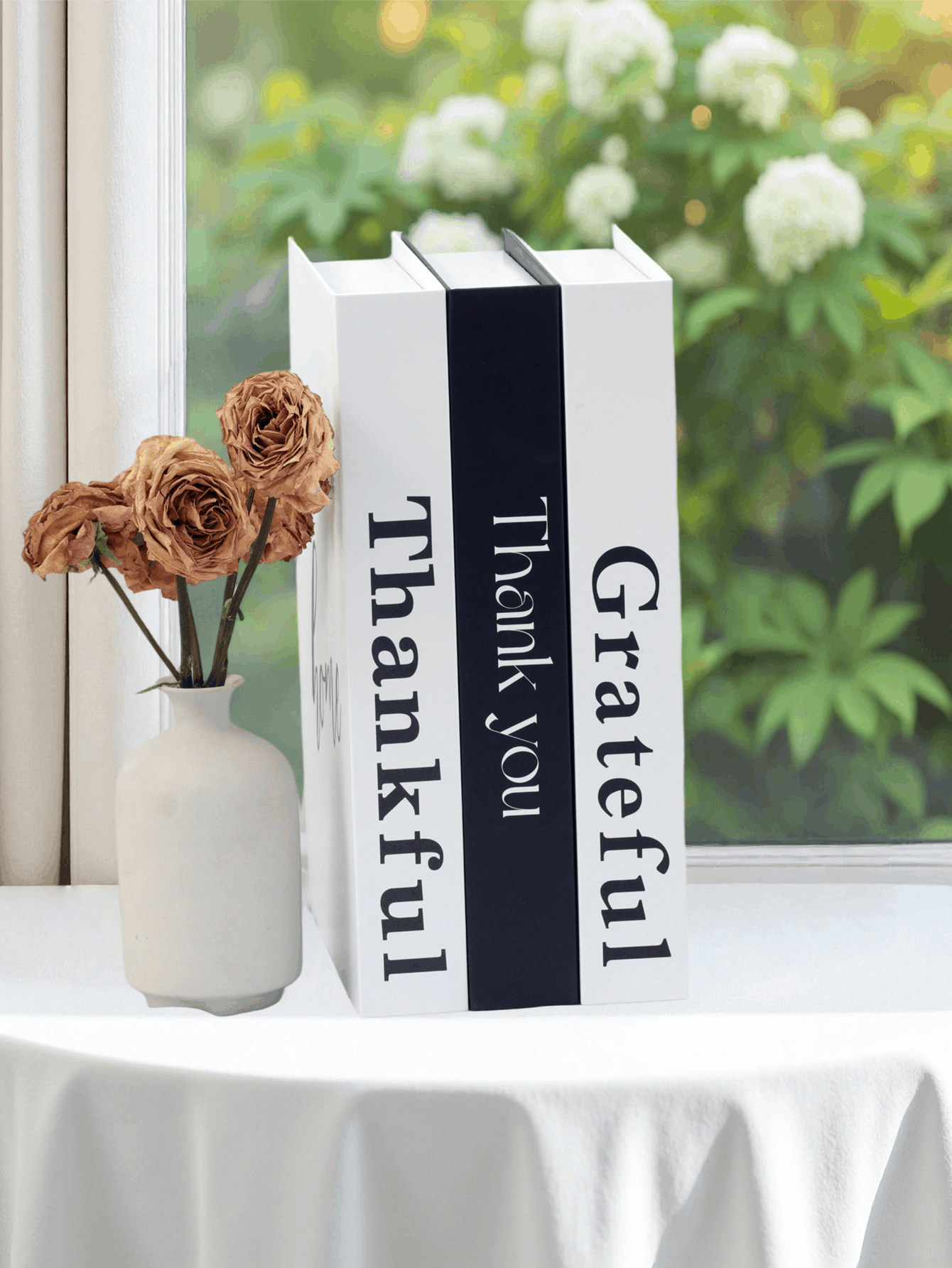 3pcs Set: Our Home + Sweet Love + Grateful Love + Blessing Of Happiness. Fashionable Home Decor Books, Modern Minimalist Multi-Functional Art Ornaments, Space Filler And Display Props. - Multicolor - View 5