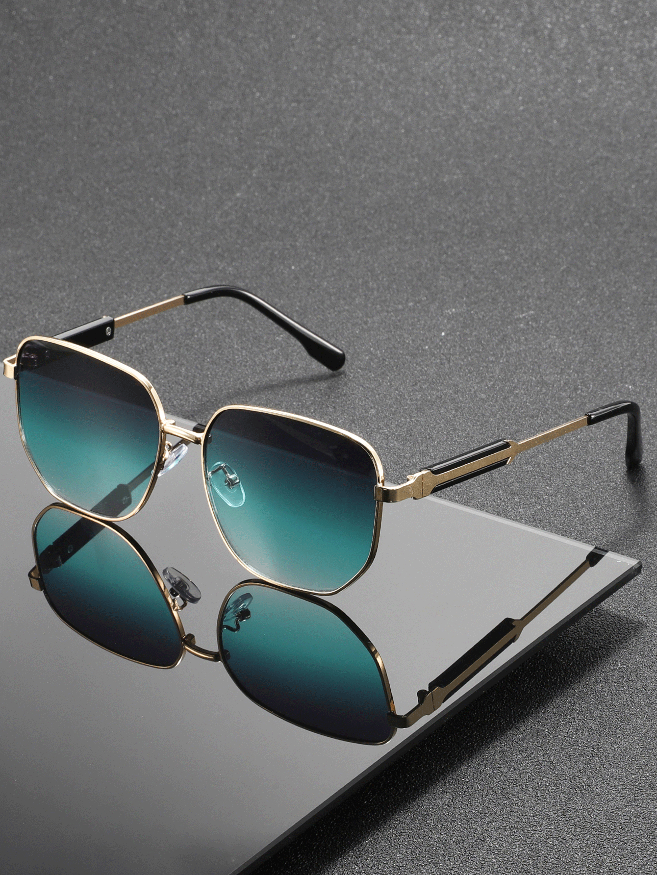 1 副男士复古金属方形框架个性化时尚眼镜，适合户外旅行、海滩度假、骑自行车、驾驶、户外运动、万圣节装饰、日常使用 - 彩色 - 查看 2