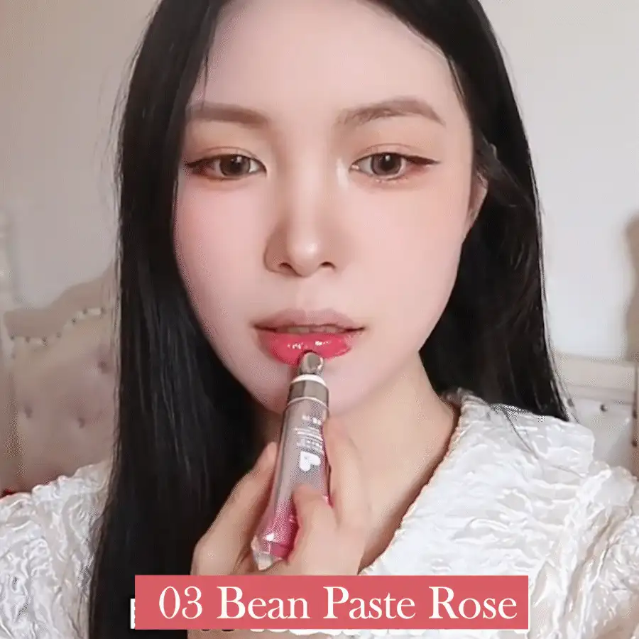 LUONANOESS 保湿唇彩和唇部精华，滋润保湿，防止唇部干裂，淡化唇纹，唇油，润唇膏，适合女性和女孩，秋冬季节理想之选，日常使用效果极佳，适合化妆新手，是送给朋友、女友、妻子的礼物，也适合旅行、户外活动、节日、圣诞节、生日、毕业典礼、派对等场合，是时尚妆容的理想之选。 - #03 Bean Paste Rose - 查看 3