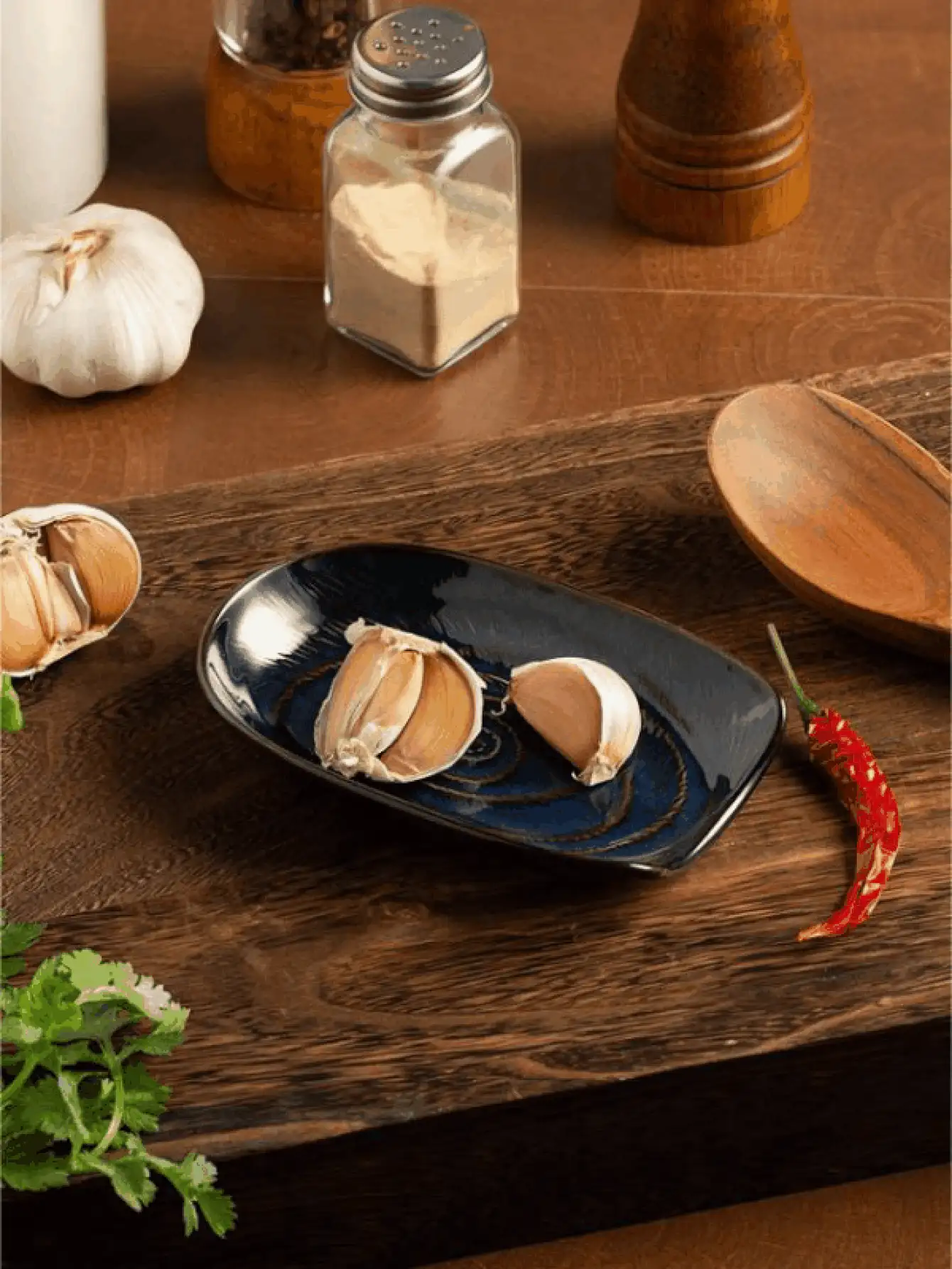 Ceramic Kitchen Utensil Holde Vintage Kiln-Fired Multicolor Design Vintage Ceramic Soup Spoon Holder For Home & Restaurant Use - Decorative Utensil Storage For Spatulas Ladles Whisks - Ideal Gift For CooksSpoon Rest Rack Vintage Kitchenware Glossy Finish Cooking Accessory Culinary Gifts Cookware Storage Tray