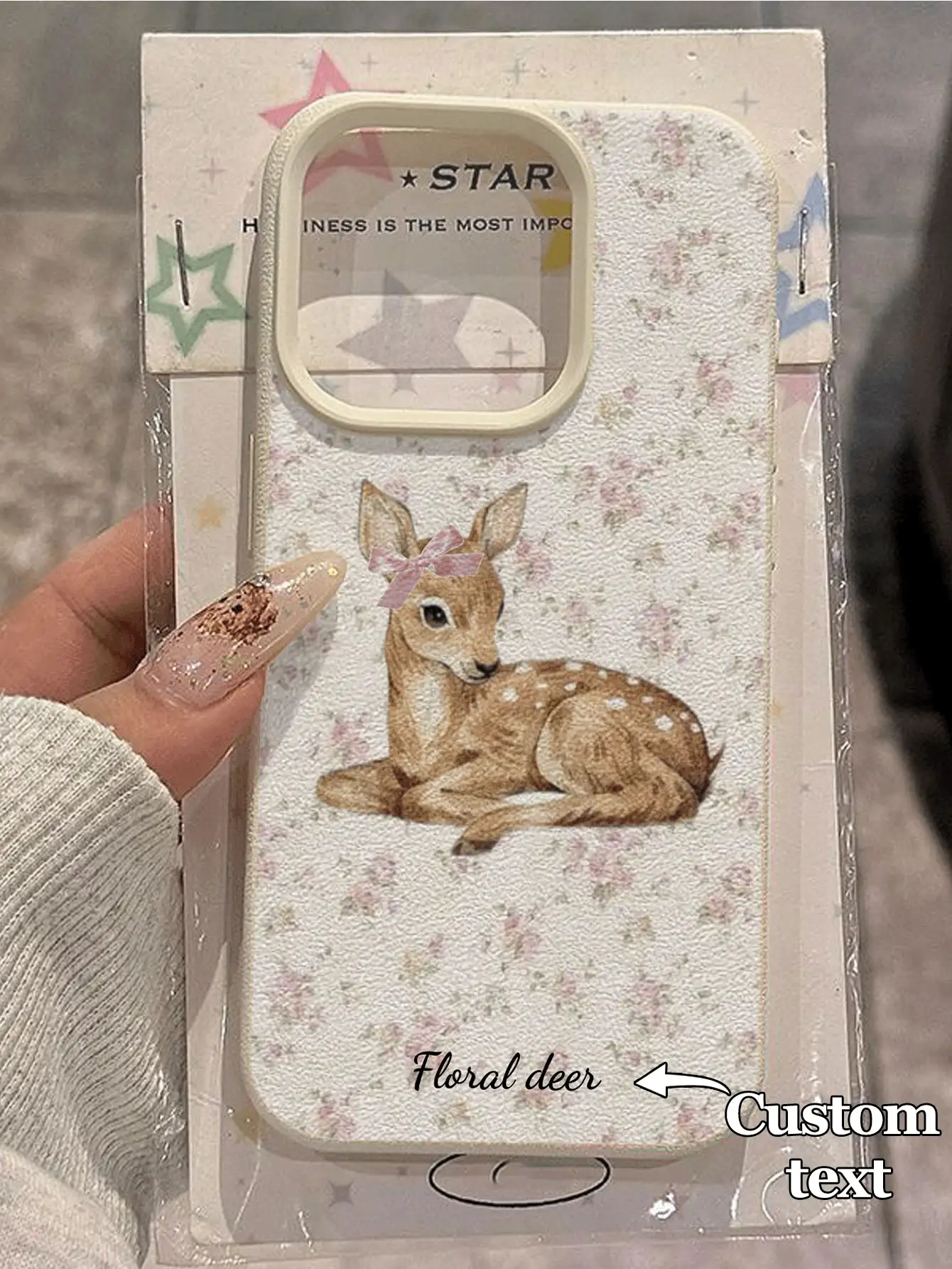 حافظة هاتف قابلة للتخصيص باسم مع خلفية زهرية أنيقة وتصميم غزال، مناسبة لهواتف 17 برو ماكس/17 إير/16 برو/15 برو ماكس/16E/14 بلس/13/12/11/XS/XR/XS ماكس، بأسلوب أنيق وجميل، هدية عيد مثالية للأصدقاء والزملاء والعائلة