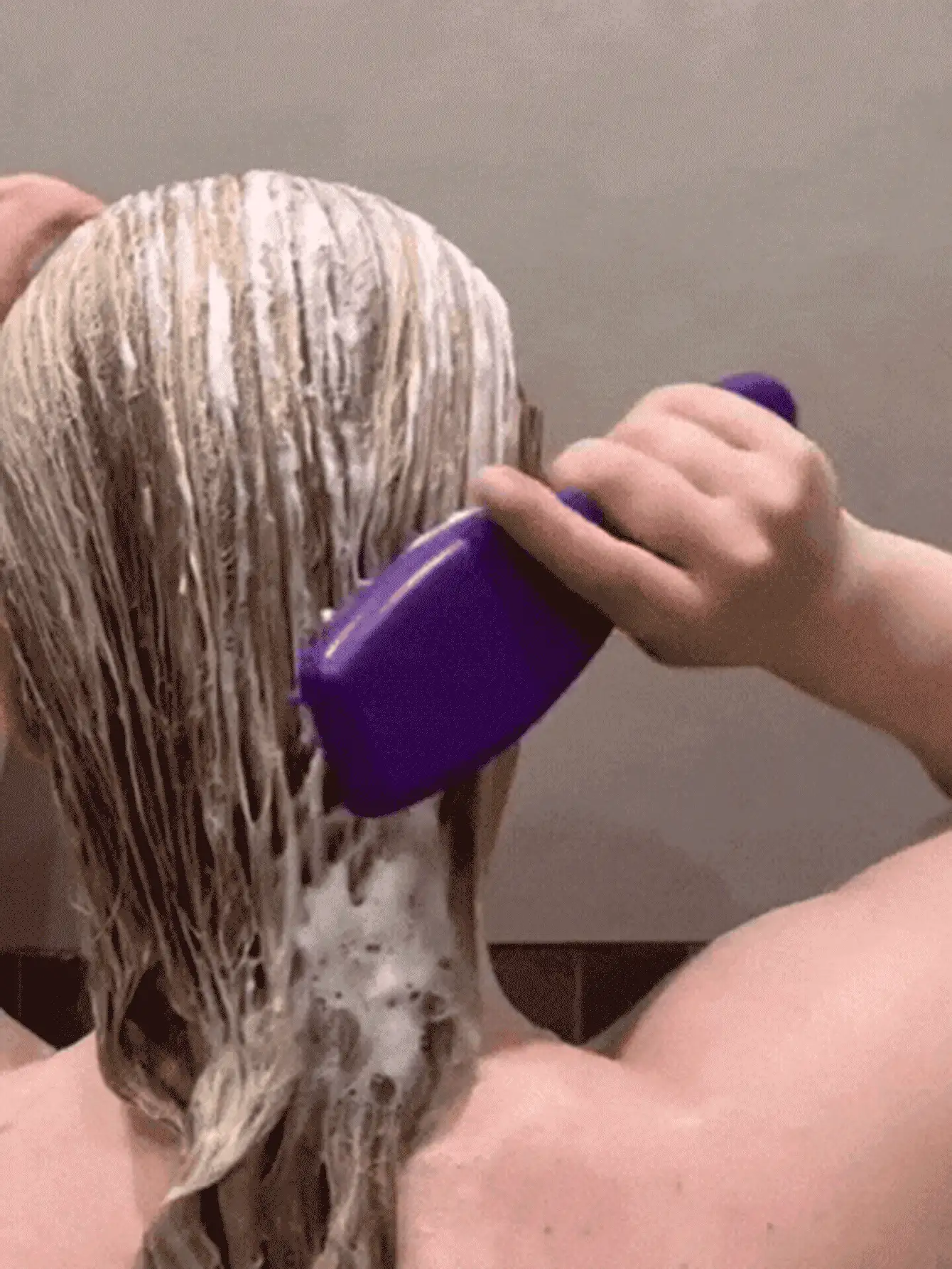 硅胶头皮按摩梳，长柄洗发刷，促进头发生长并去除头皮屑，家用洗发刷（粉色、黑色、棕色、紫色），圣诞老人秘密礼物，情人节礼物，圣诞节礼物，个性化礼物，圣诞礼物 - 彩色 - 查看 3