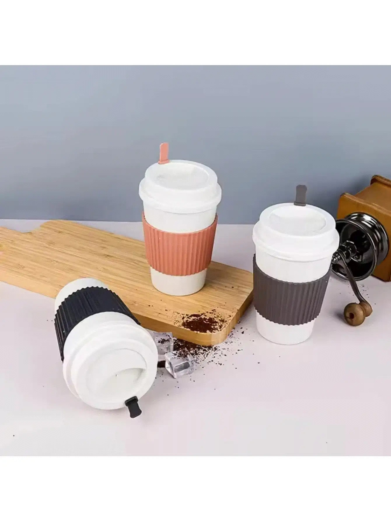 420 ml/14 oz Tasse à café réutilisable : Bouteille d'eau en plastique avec couvercle pour les aventures en plein air !