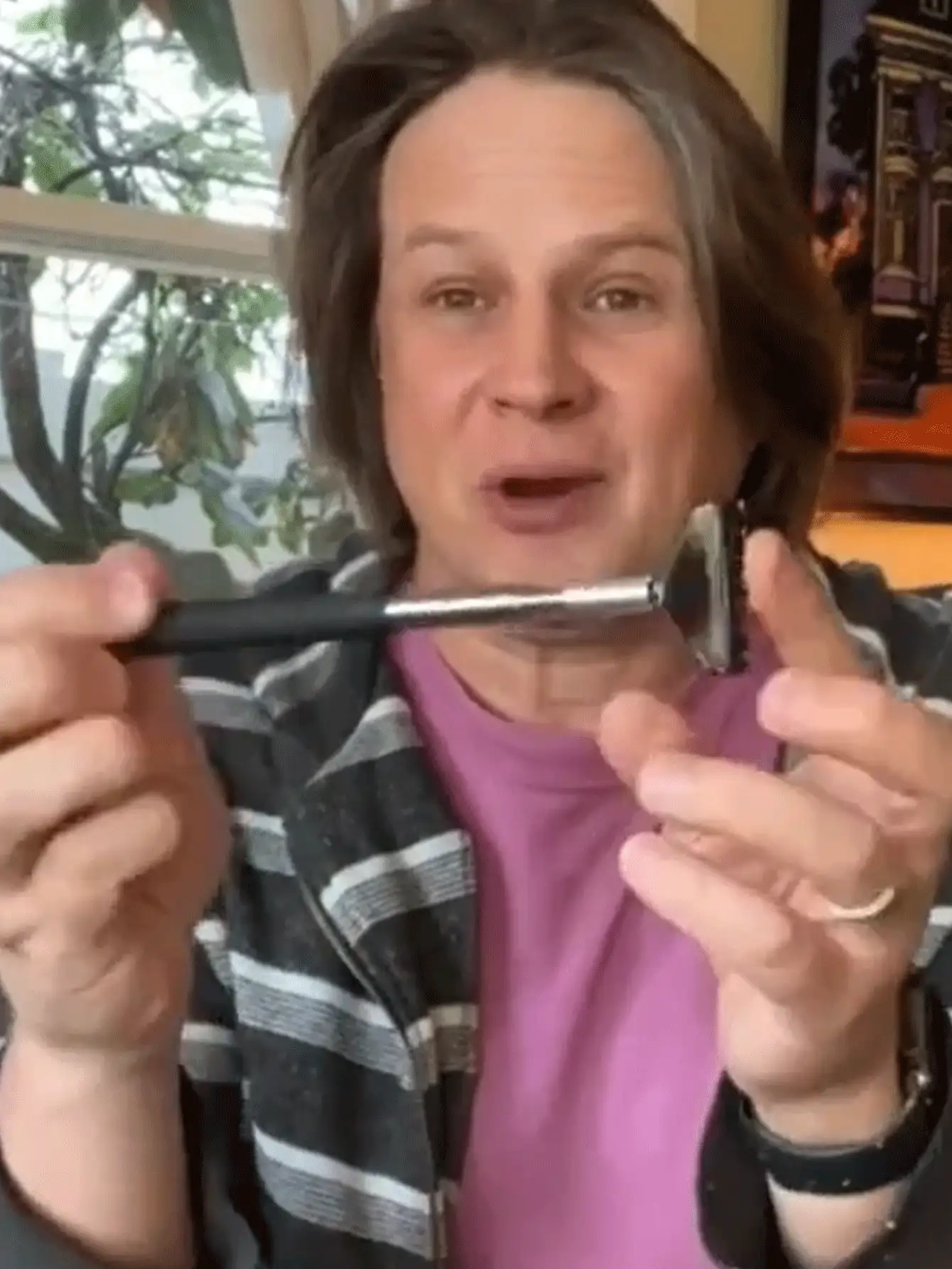 3件套可伸缩背部按摩器，男女通用，便携式可伸缩背部刮痧板，可调节背部按摩梳，背部按摩器，适合旅行、居家、SPA按摩，成人、老人、宠物皆宜，是完美的背部按摩工具，健身器材，旅行必备品。