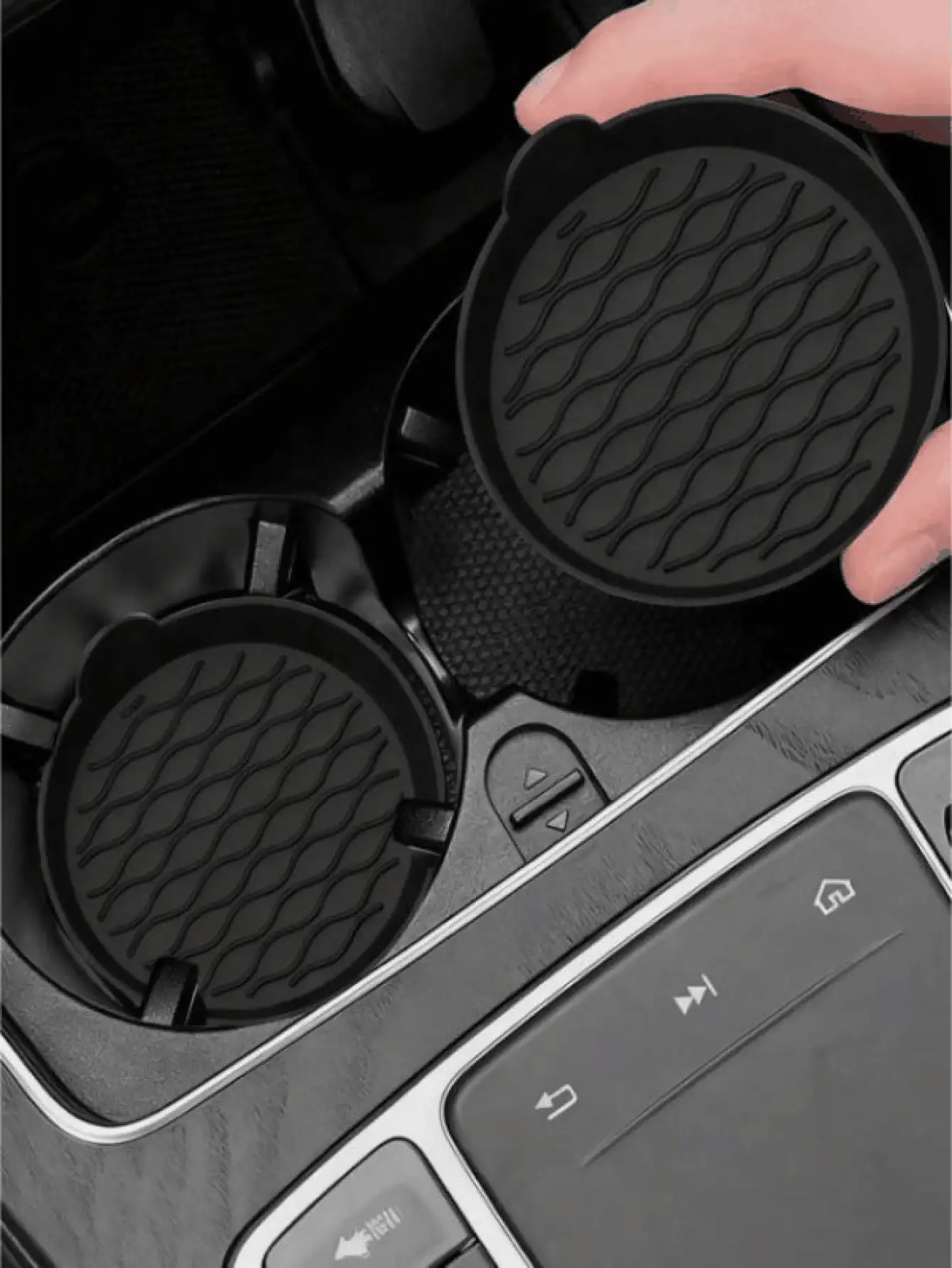 硅胶车载杯垫 防滑车载杯架 适用于车辆内饰 通用车载杯架衬垫 耐热车载脚垫 男女通用 自驾游车主 适用于所有车型 车载水杯垫 水杯底座 车载内饰配件 旅行必备 车载收纳 - 彩色 - 查看 3