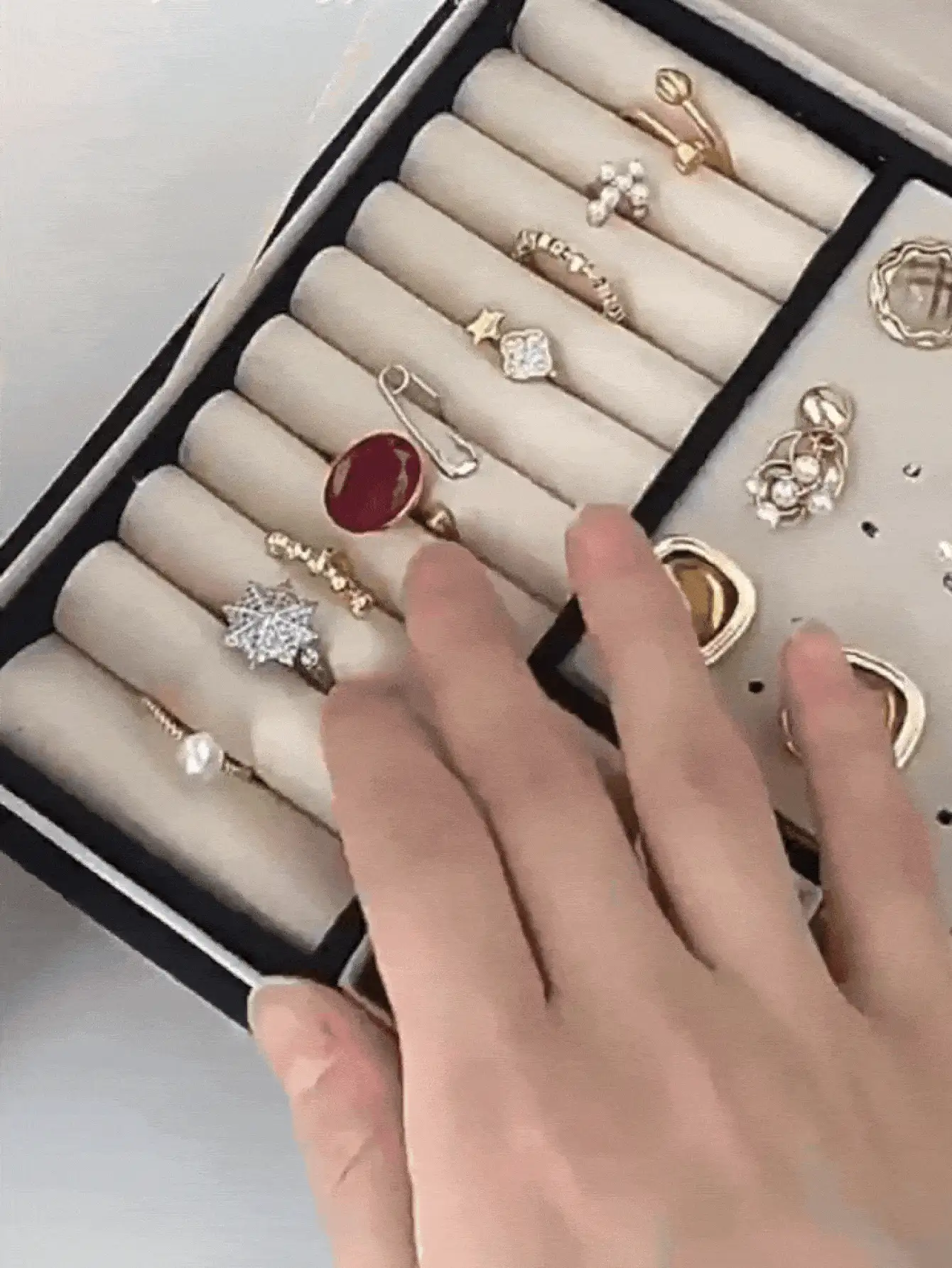 Double Layer Large Capacity Jewelry Storage Box, Portable Travel Jewelry Case, Display & Storage Box, Lockable Leather Jewelry Box, Men's Jewelry Box, Women's Gift, Essential For Home, Travel, Back To School, Gift Idea, Suitable For Earrings, Rings, Necklaces, Bracelets - Multicolor - View 3