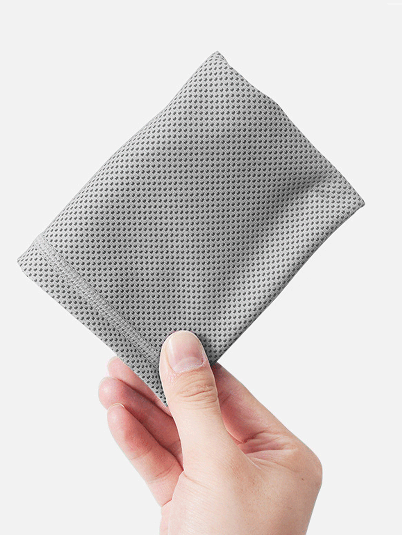 Quick-Dry Wristband Towel, Sweat-Absorbing Wristband, Unisex Sports Wristband, Lightweight Breathable Wrist Wrap, Portable Outdoor Sports Cooling Towel, Suitable For Weightlifting, Fitness, Yoga, Running, Camping, Badminton, Basketball And Other Sports, Fitness Accessory, Running Accessory, Essential Outdoor Sports Equipment - Multicolor - View 2