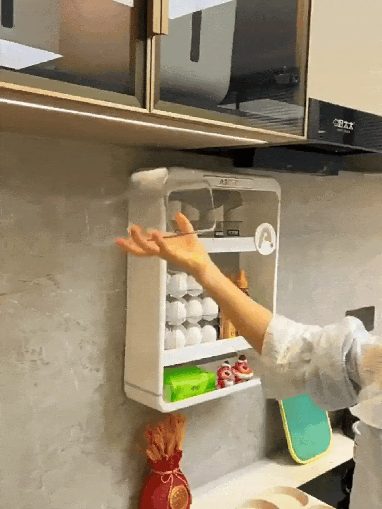 壁挂式亚克力纸巾盒，无需钻孔，适用于浴室、厨房等空间，透明亚克力冰川图案，适用于客厅、卧室、浴室、厨房、办公室，是返校季必备配件，可用于房间、厨房、办公室、宿舍、家庭浴室装饰、浴室收纳整理，也是秋季装饰的理想之选。 - 彩色 - 查看 3