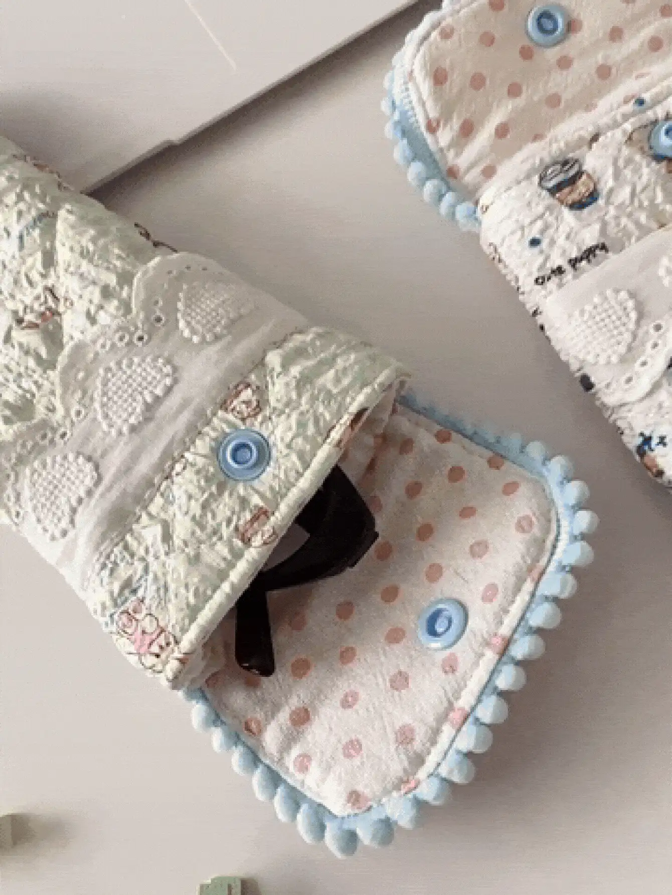 柔软绗缝眼镜盒，彩色眼镜袋带扣，便携时尚眼镜收纳袋，多功能眼镜整理包，男女通用时尚眼镜配件，旅行必备，度假必备 - 彩色 - 查看 3