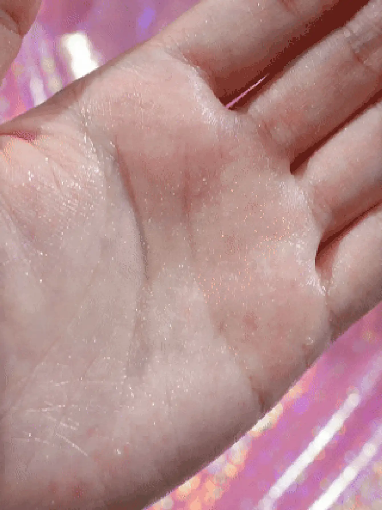 USHAS 高光喷雾，8 种颜色可选，面部及身体高光喷雾，适合多种场合，便捷喷雾设计，自然闪亮，适合所有肤质。 - #04 - 查看 3