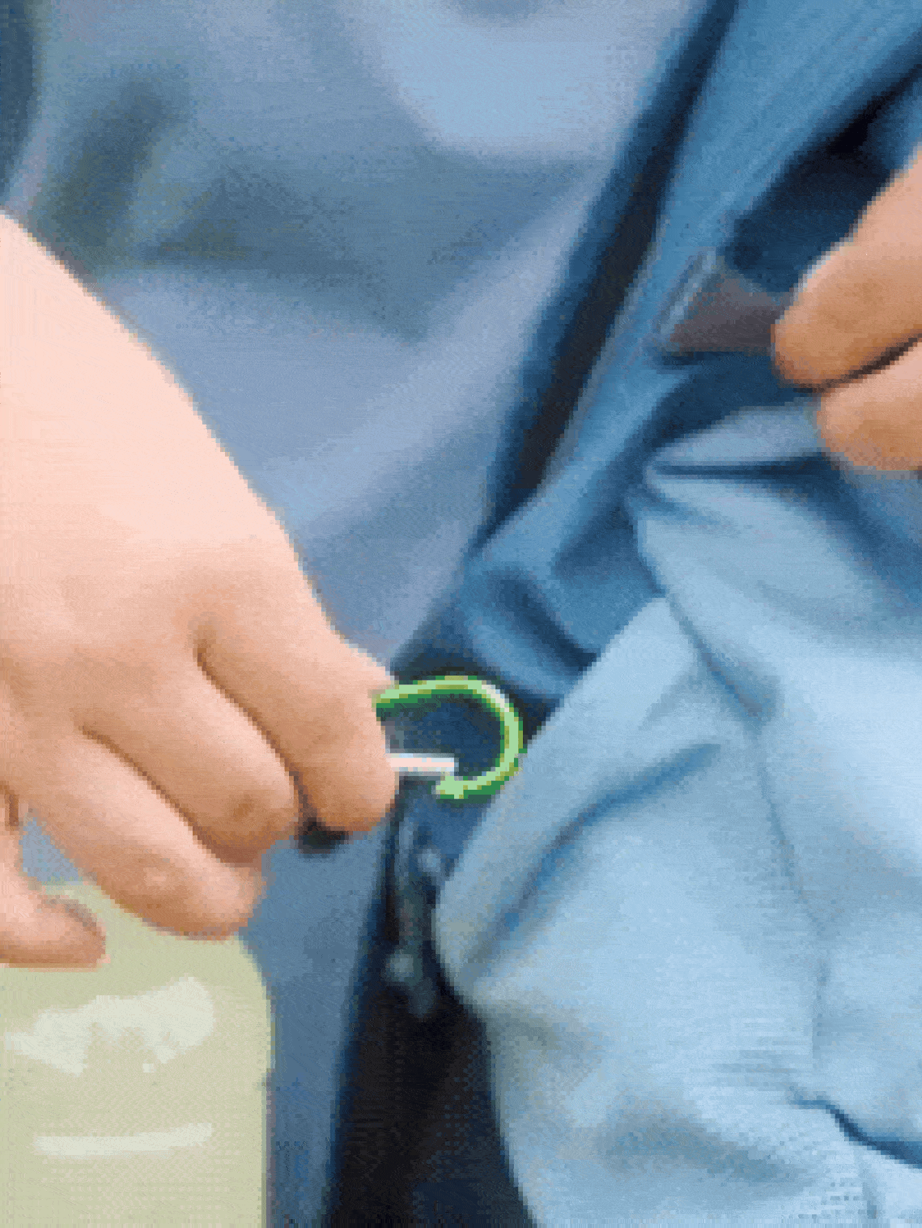 便携式水壶扣户外运动水壶架夹水壶登山扣带橡胶扣钩方便男女户外攀岩露营徒步背包附件配件运动必备 - 彩色 - 查看 10