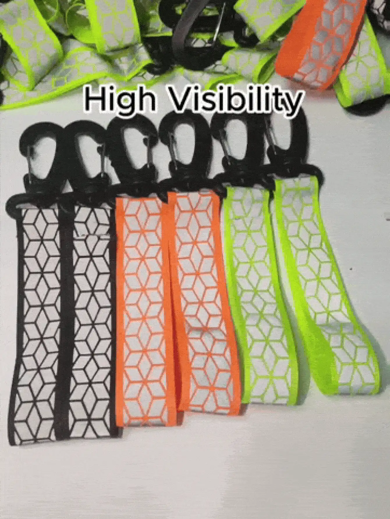 1个/2个反光钥匙扣，夜间高可见度，耐用双面织带，适合户外运动、跑步、骑行