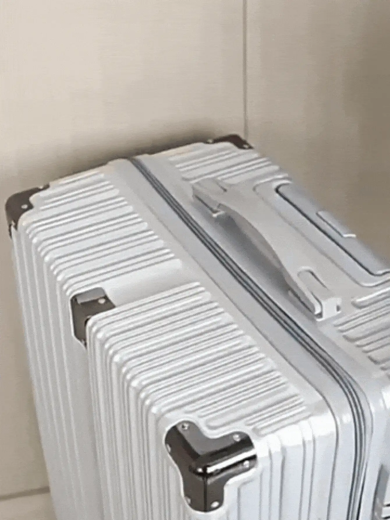 Alça ajustável para bagagem de viagem com ganchos, suporte portátil para bagagem, fivela anti-perda, cinto de fixação para bagagem, fivela removível, gancho lateral para pendurar bagagem, prático para viagens, carro, camping e material escolar. - Multicolorido - Ver 3