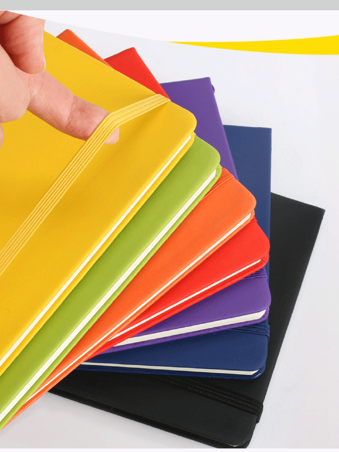 1 Cuaderno con correa A6, de unicolor simple, portátil, cuaderno de vocabulario pequeño adecuado para uso diario por hombres y mujeres - Cuaderno de color sólido - Añade 4