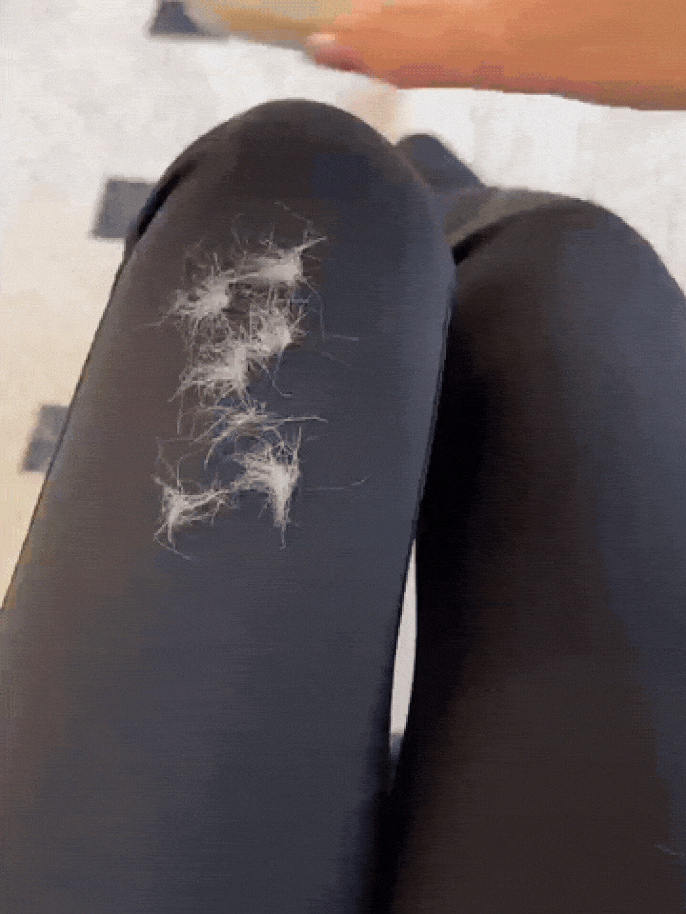 2-In-1 Multi-Functional Pet Hair Cleaning Tool, Suitable For Pet Owners And Students, Reusable Fabric Cleaning Tool With Built-In Hair Cleaning Brush, Retractable For Household Bedroom Clothing Furniture Pet Hair Dust Removal, Portable Lint Roller, Essential Cleaning Supplies For Home And Travel - 2-in-1 Hair Removal Device - View 2